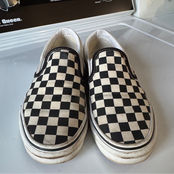 Vans Classic Slip-On Checkerboard US Women 7 - Picture 2 of 9